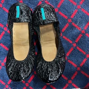 NWOT Patent Tieks
